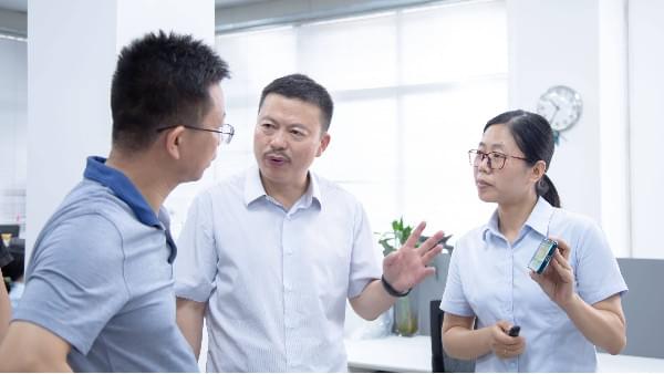 政企聯(lián)動(dòng)共同推進(jìn)，助力德曼壓縮機(jī)IPO上市